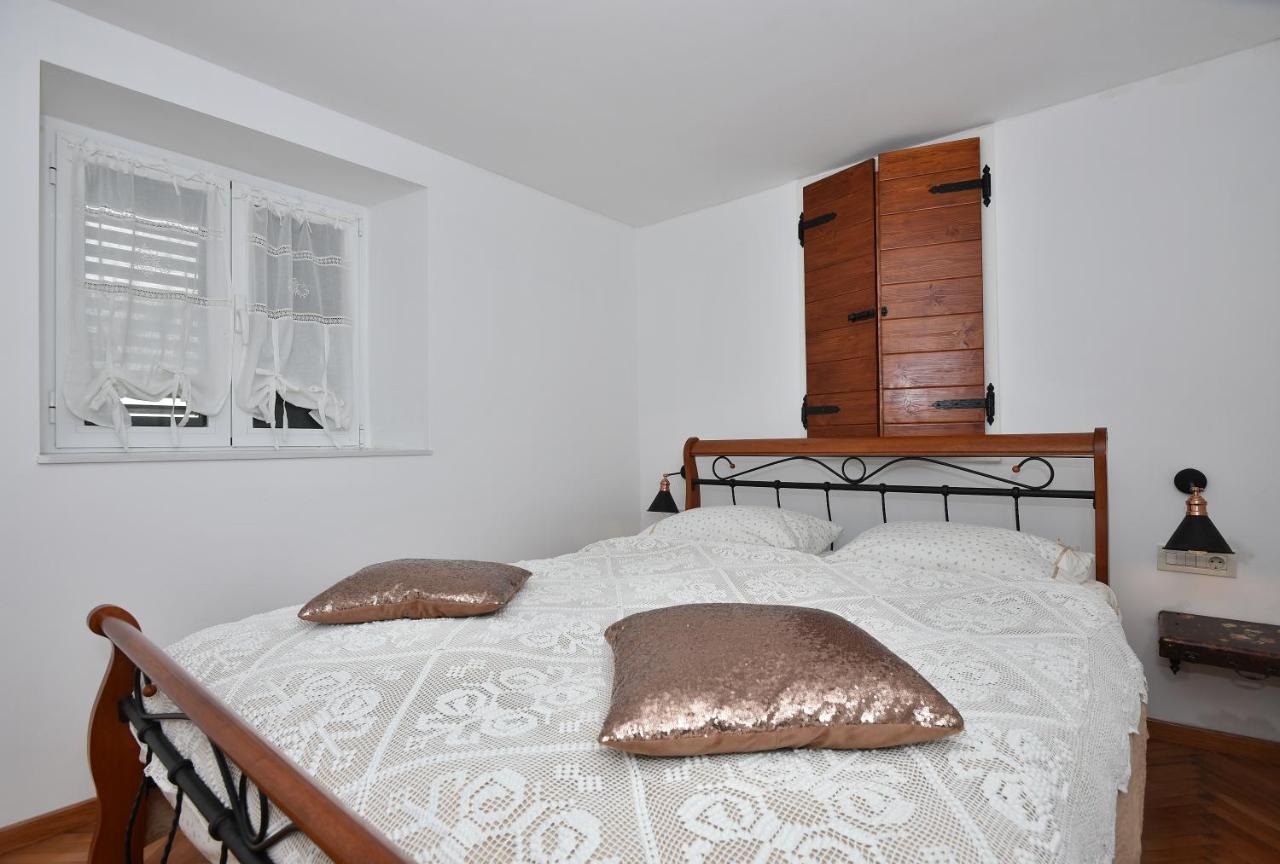 Apartman Teta Jadre Макарська Екстер'єр фото
