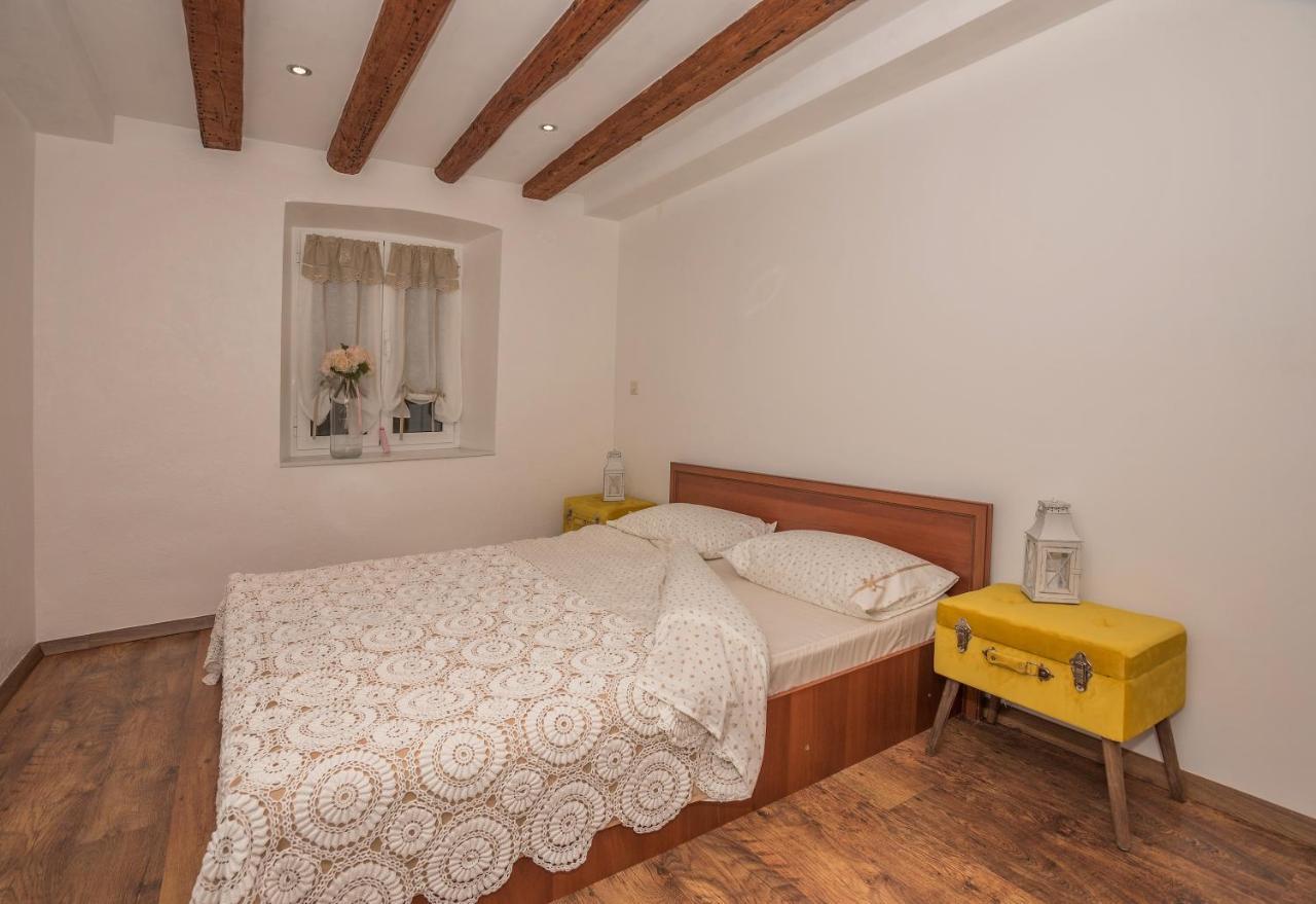 Apartman Teta Jadre Макарська Екстер'єр фото