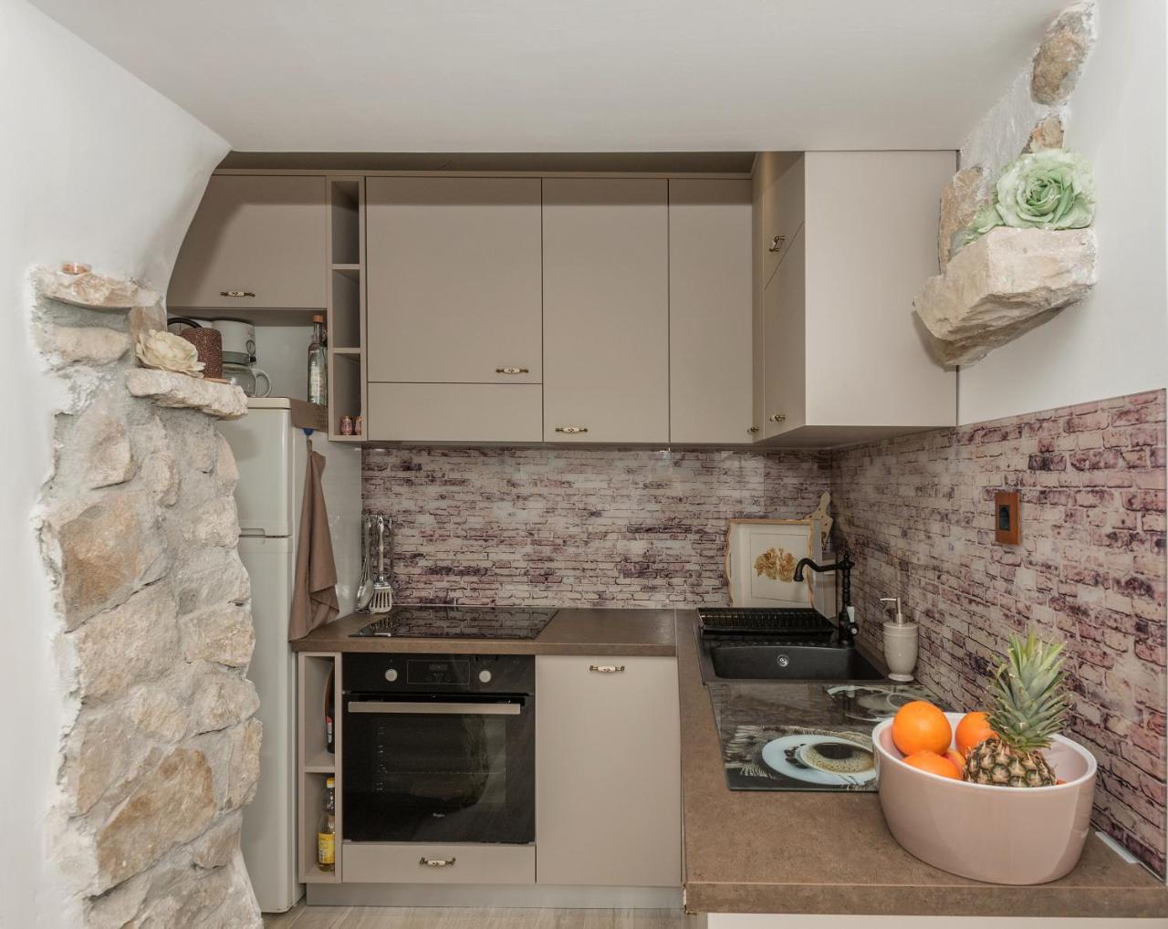 Apartman Teta Jadre Макарська Екстер'єр фото